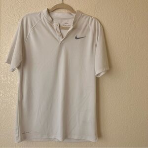 Nike Men's White Dri Fit Shirt M used good condition